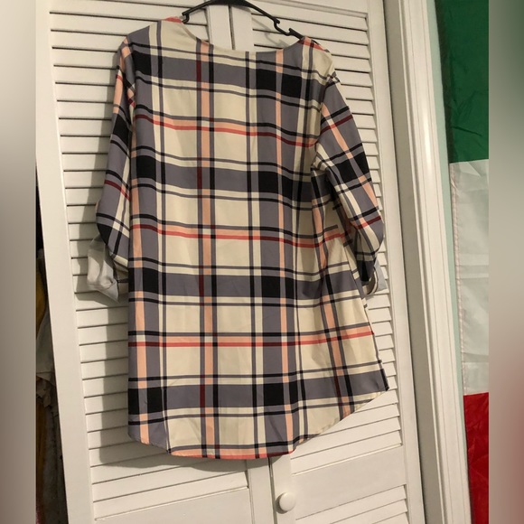 New Plaid plus size blouse - Picture 2 of 12